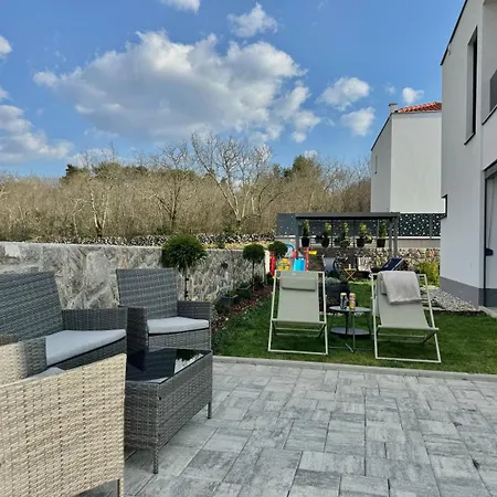 Infinity Haven With Private Pool * Malinska