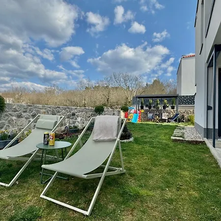 Villa Infinity Haven With Private Pool Malinska