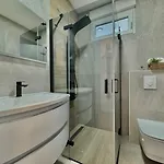 Infinity Haven With Private Pool Villa Malinska