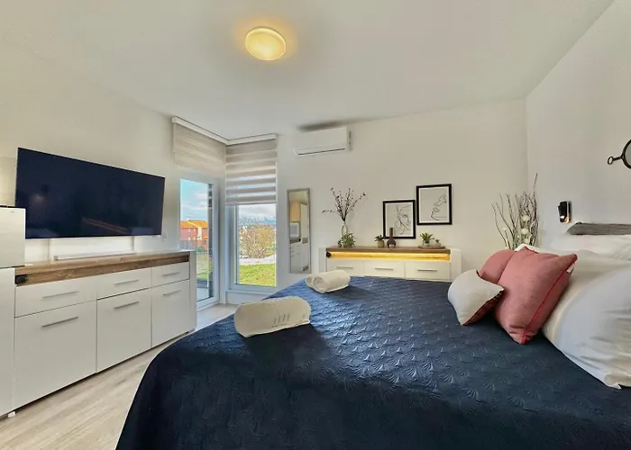 Villa Infinity Haven With Private Pool