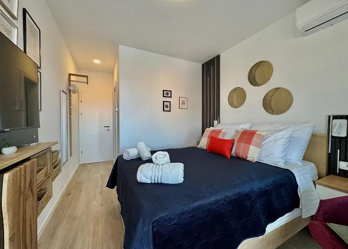 Infinity Haven With Private Pool Villa