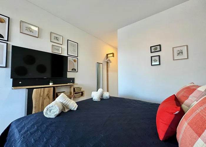 Villa Infinity Haven With Private Pool